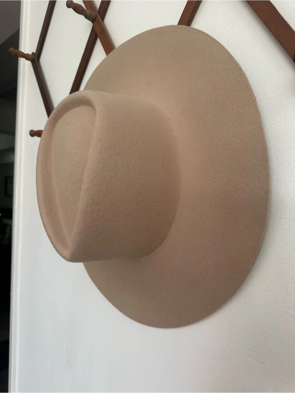 Gigi Pip - Dakota triangle crown hat - cream